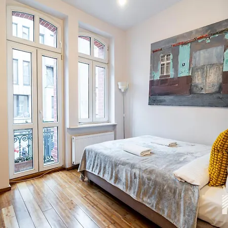 Na Srodce By Lookap * Poznan