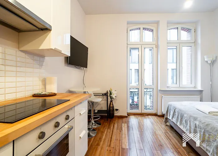 Na Srodce By Lookap Апартаменти *