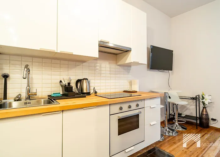 Na Srodce By Lookap Апартаменти